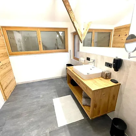 Zur Post Apartment *