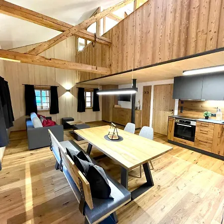 Zur Post Apartment *