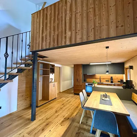 Zur Post 그리스 임 젤라인